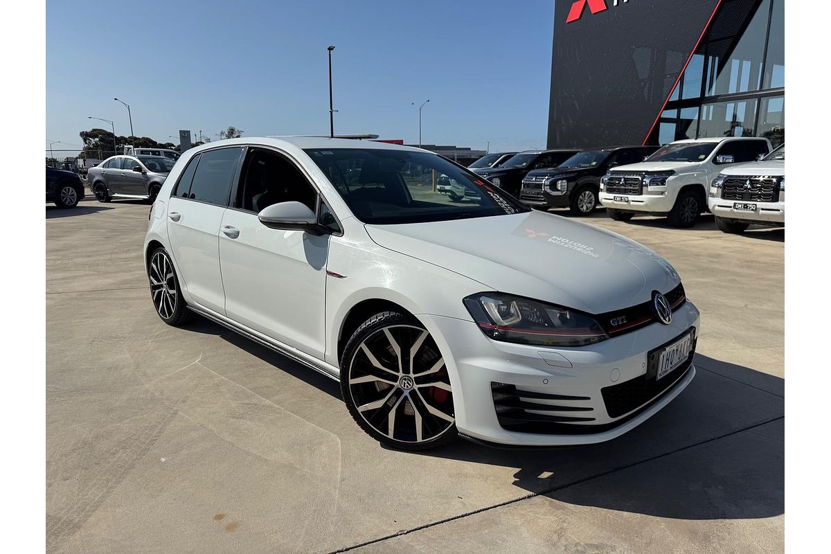 2014 Volkswagen Golf GTI 7