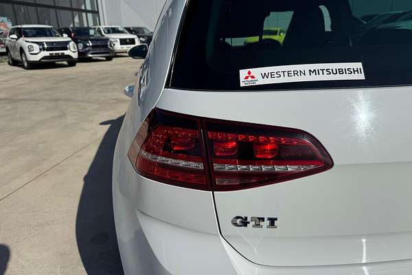 2014 Volkswagen Golf GTI 7