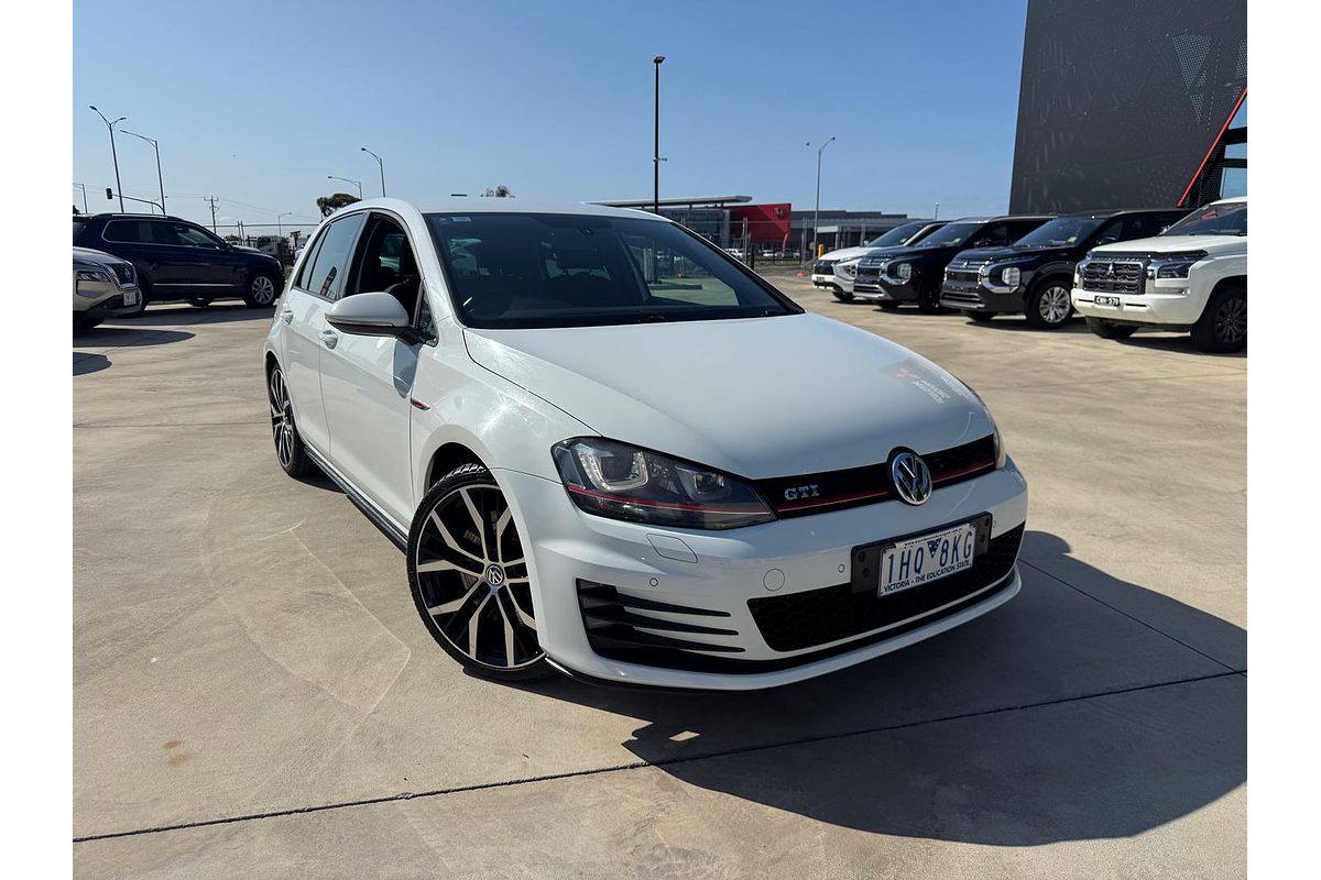 2014 Volkswagen Golf GTI 7