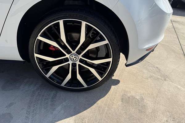 2014 Volkswagen Golf GTI 7