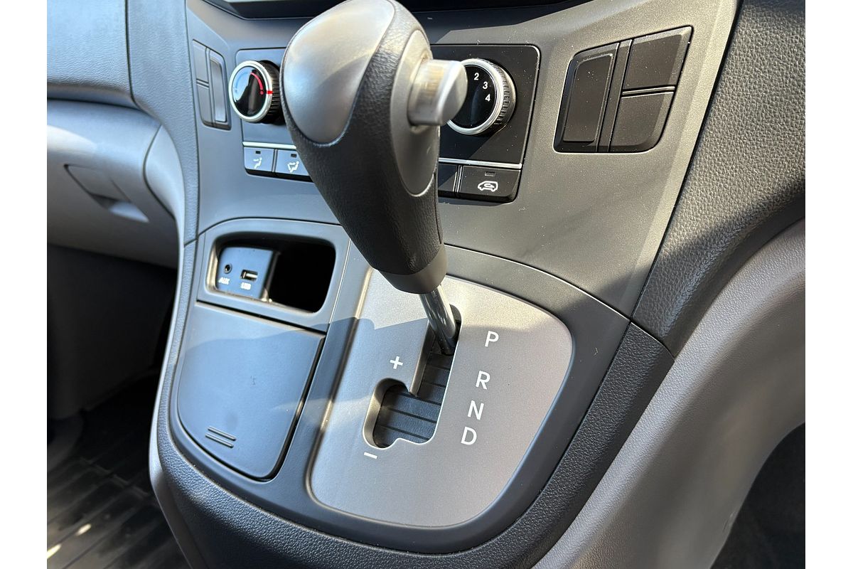 2016 Hyundai iLoad TQ3-V Series II