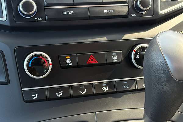 2016 Hyundai iLoad TQ3-V Series II
