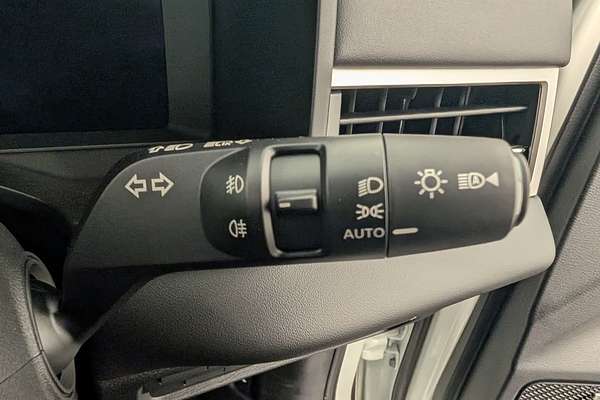 2025 Mitsubishi Outlander LS ZM