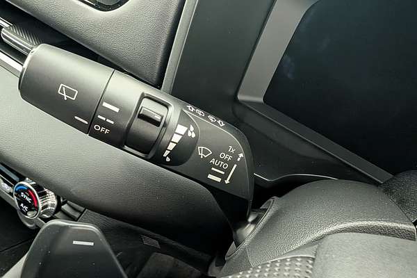 2025 Mitsubishi Outlander LS ZM