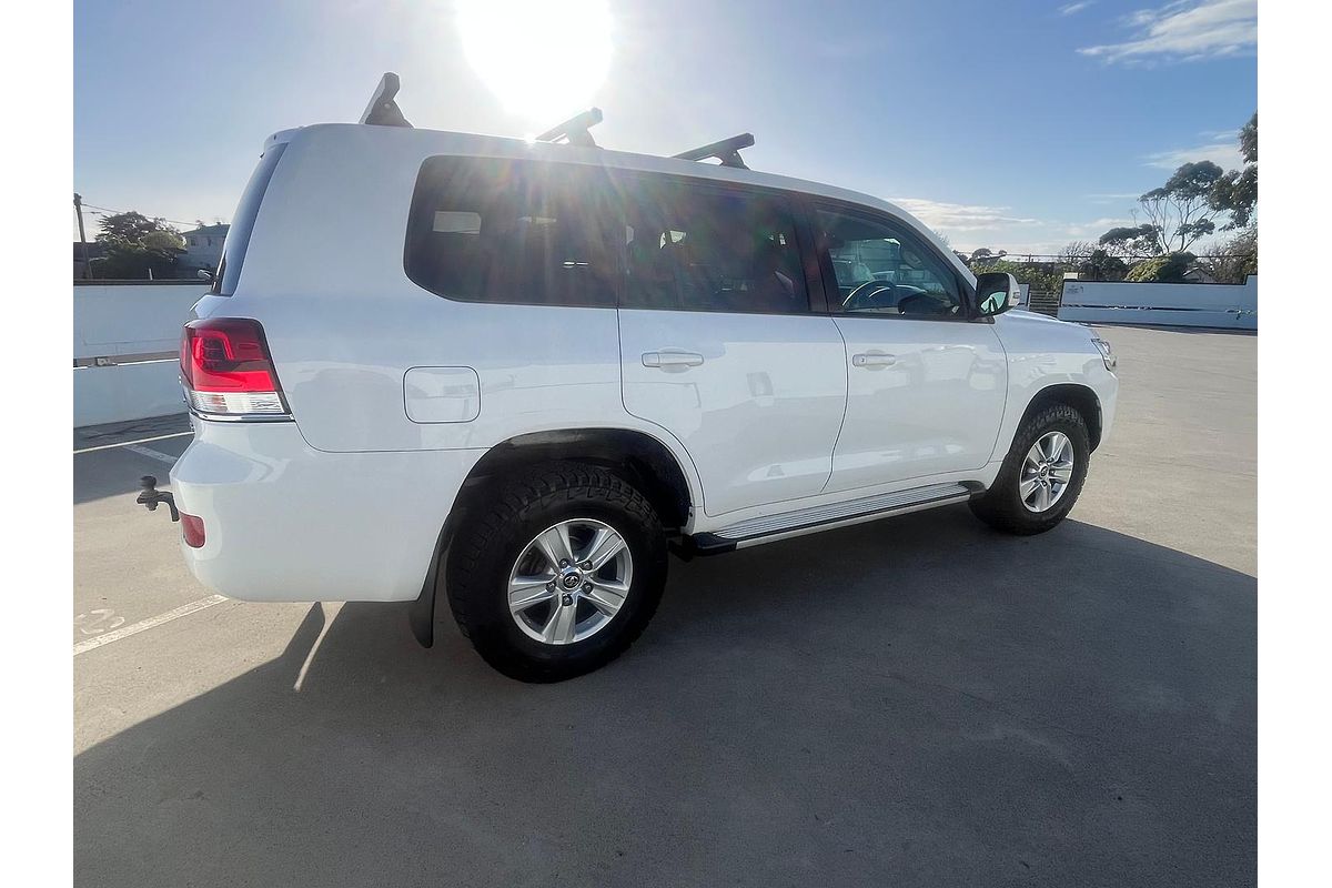 2017 Toyota Landcruiser GXL VDJ200R