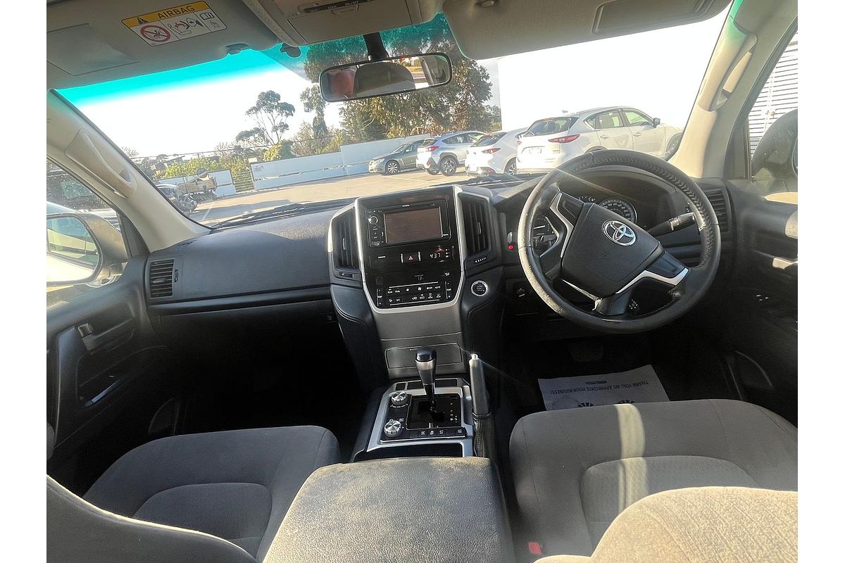 2017 Toyota Landcruiser GXL VDJ200R