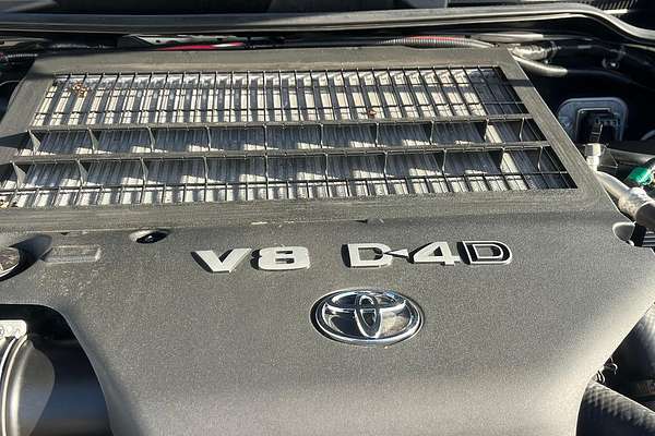 2017 Toyota Landcruiser GXL VDJ200R
