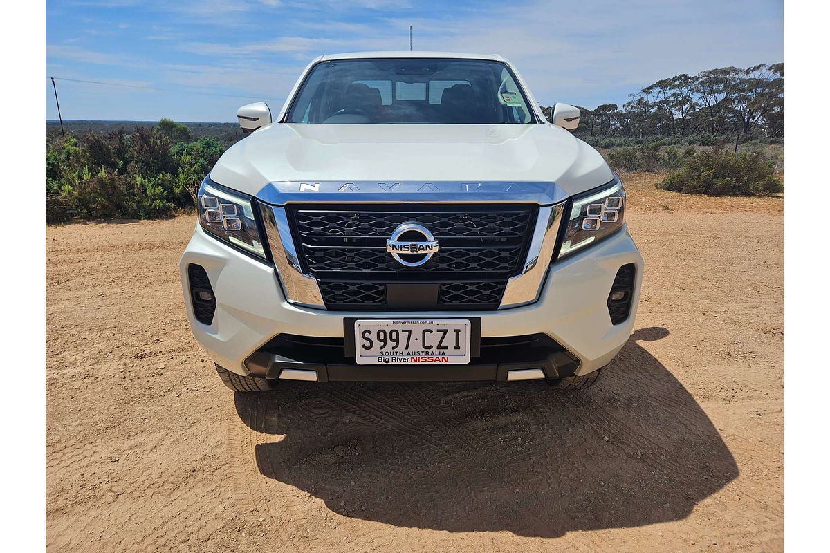 2023 Nissan Navara ST D23