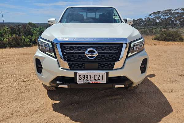 2023 Nissan Navara ST D23