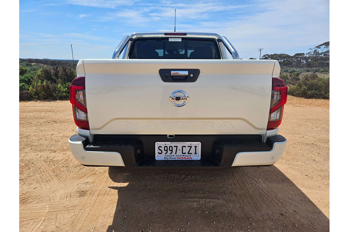 2023 Nissan Navara ST D23