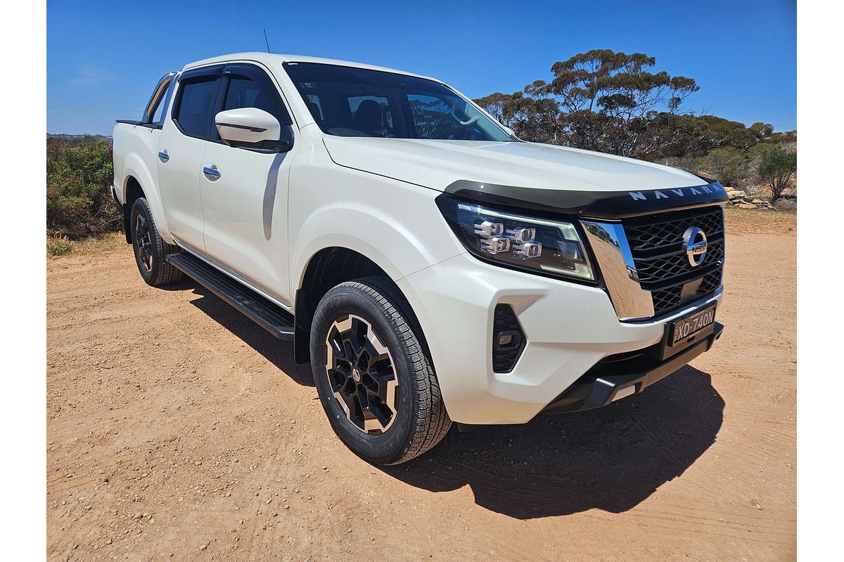 2023 Nissan Navara ST-X D23