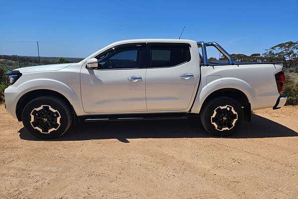 2023 Nissan Navara ST-X D23