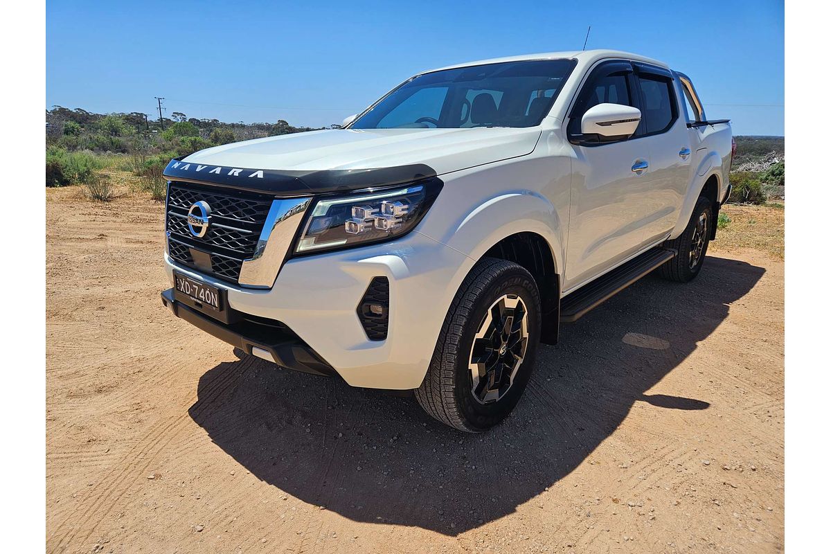 2023 Nissan Navara ST-X D23