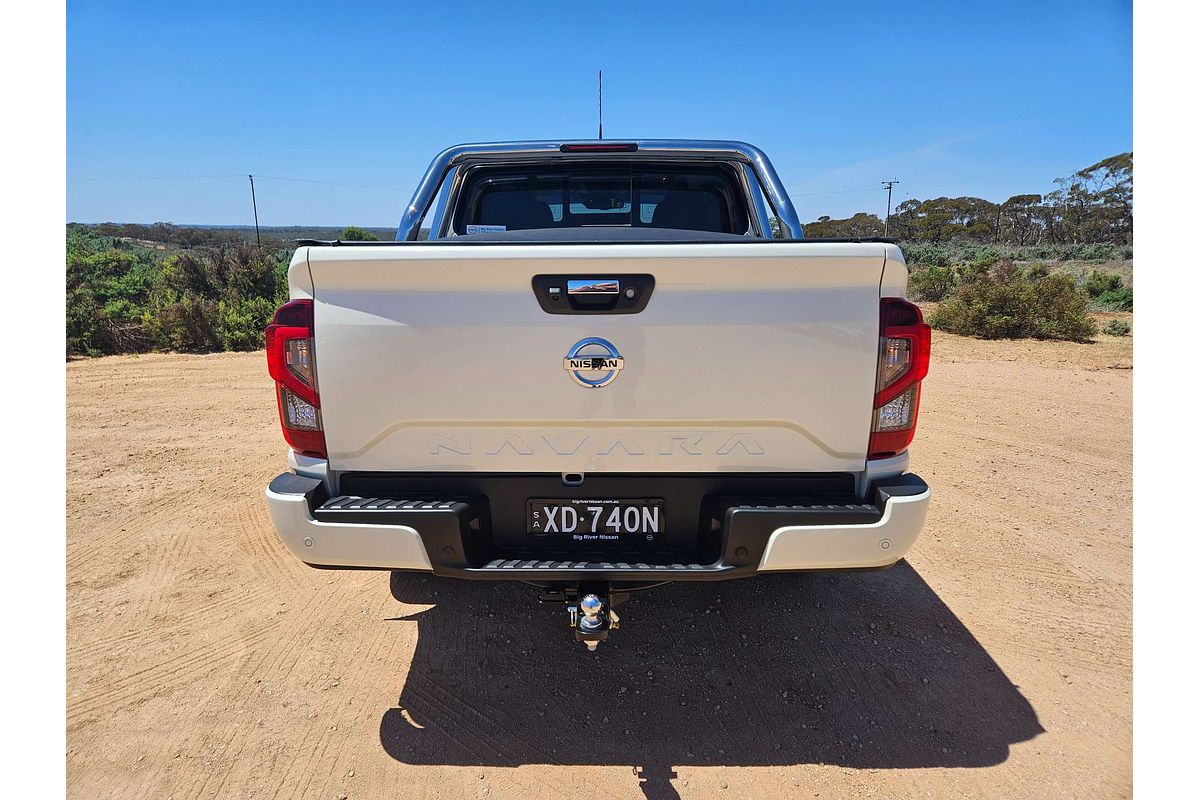 2023 Nissan Navara ST-X D23