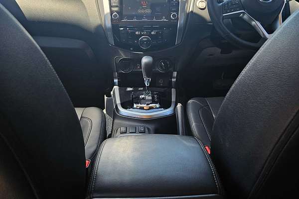 2023 Nissan Navara ST-X D23