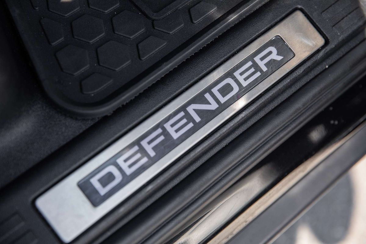 2021 Land Rover Defender 110 P400 X L663