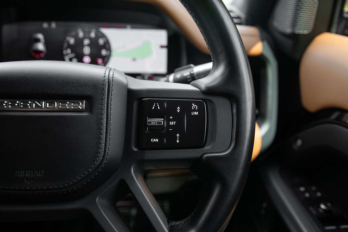 2021 Land Rover Defender 110 P400 X L663
