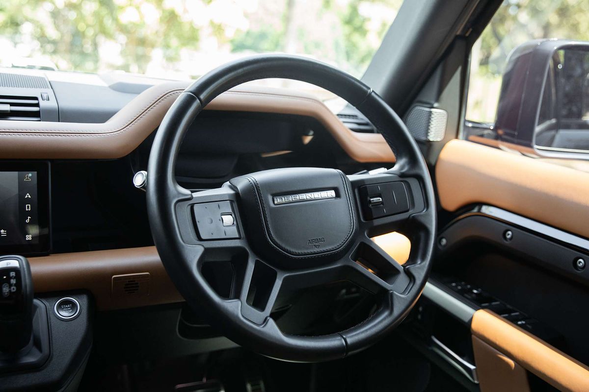 2021 Land Rover Defender 110 P400 X L663