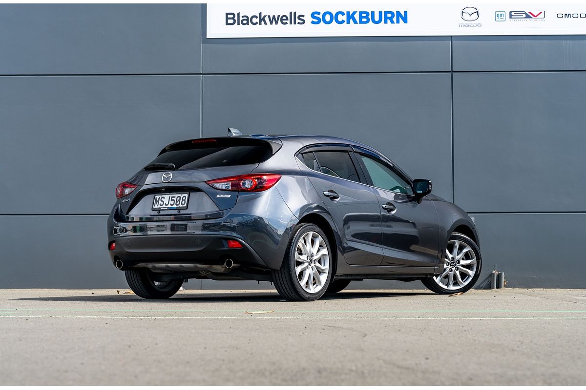 2013 Mazda Axela