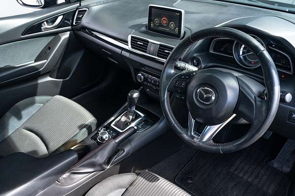 2013 Mazda Axela