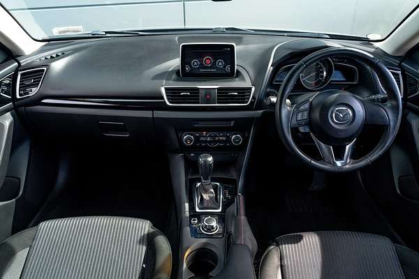 2013 Mazda Axela