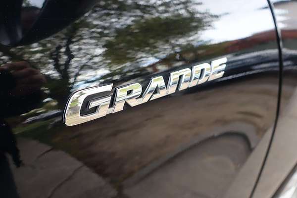 2013 Toyota Kluger Grande