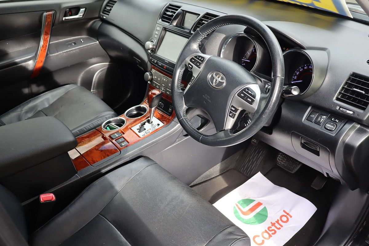 2013 Toyota Kluger Grande