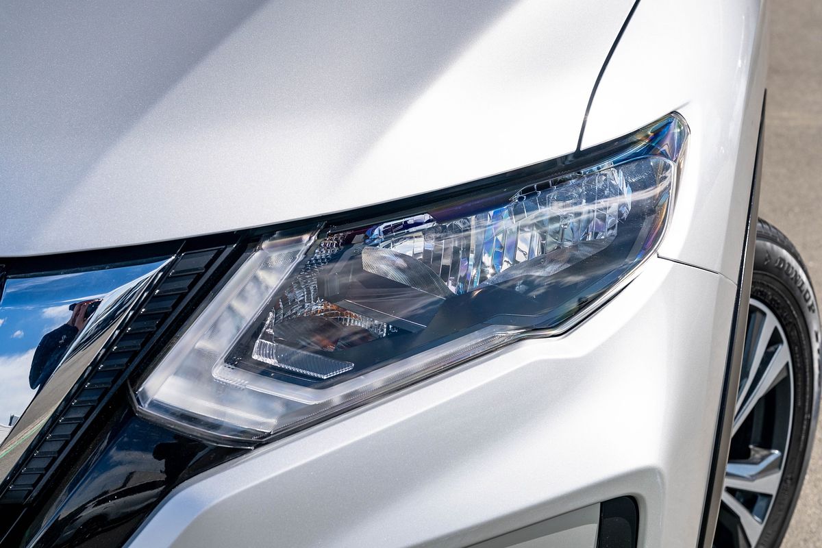 2021 Nissan X-TRAIL St-L 2.5P/6Cvt/Sw/5D