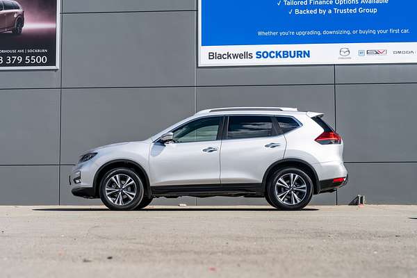 2021 Nissan X-TRAIL St-L 2.5P/6Cvt/Sw/5D