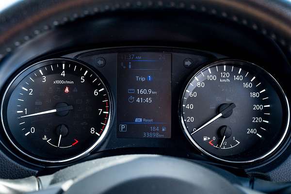 2021 Nissan X-TRAIL St-L 2.5P/6Cvt/Sw/5D