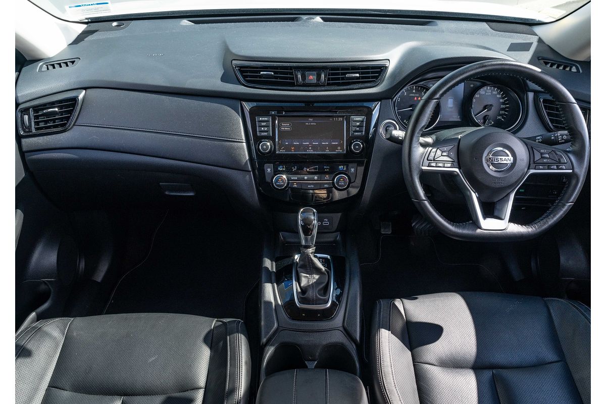 2021 Nissan X-TRAIL St-L 2.5P/6Cvt/Sw/5D