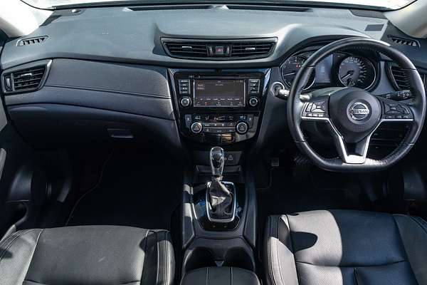 2021 Nissan X-TRAIL St-L 2.5P/6Cvt/Sw/5D