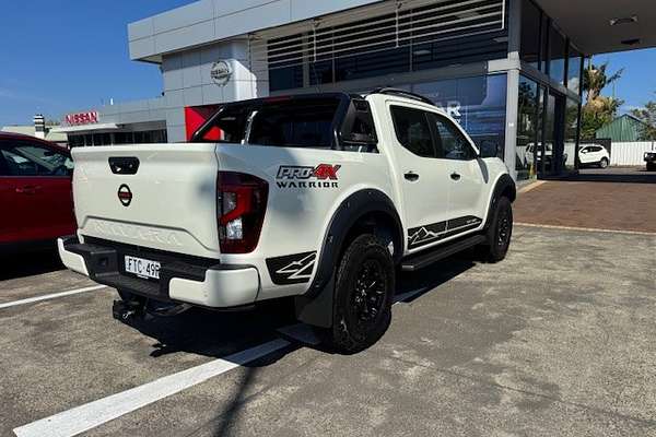 2024 Nissan Navara PRO-4X Warrior D23 4X4