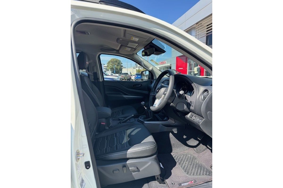 2024 Nissan Navara PRO-4X Warrior D23 4X4
