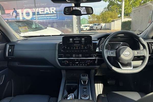 2024 Nissan Pathfinder Ti R53