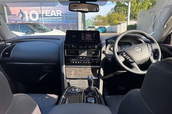 2025 Nissan Patrol Ti Y62