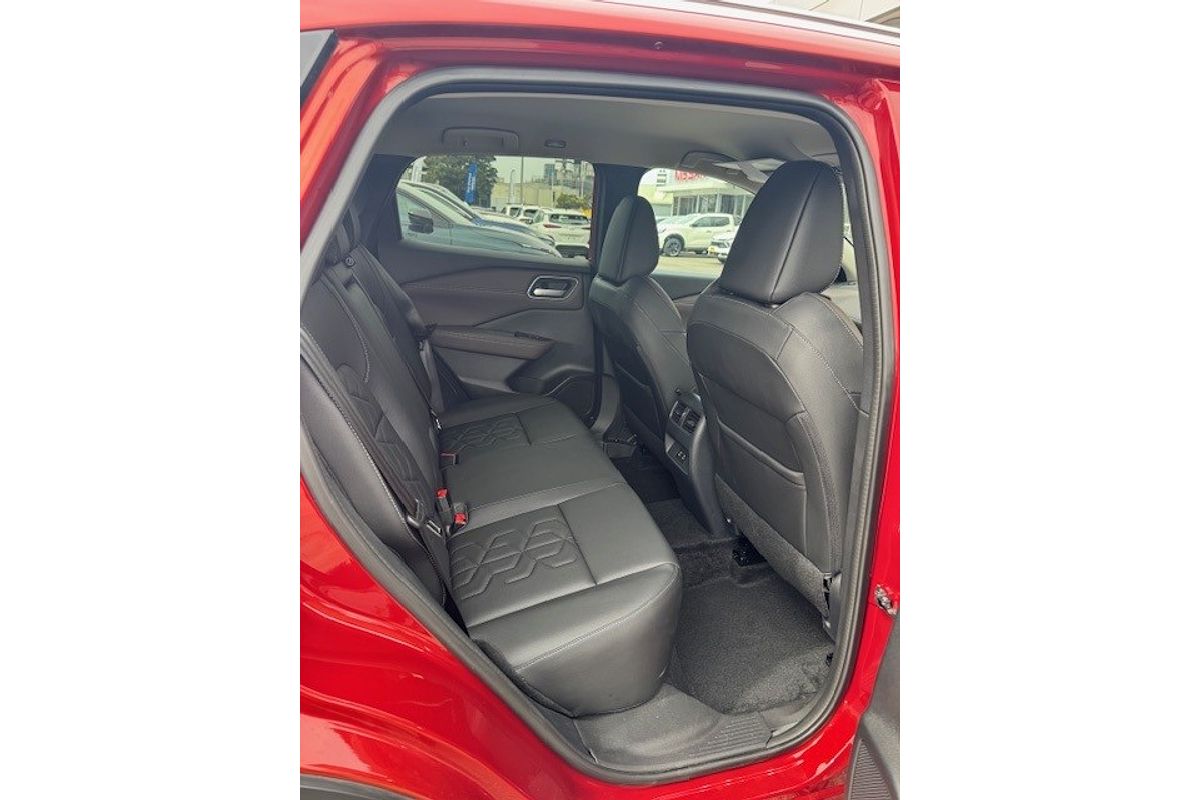 2024 Nissan QASHQAI Ti J12