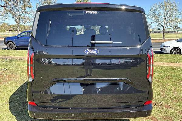 2025 Ford Tourneo Titanium X AV SWB