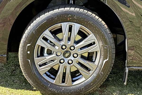 2025 Ford Tourneo Titanium X AV SWB