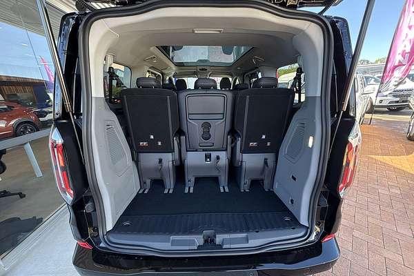 2025 Ford Tourneo Titanium X AV SWB