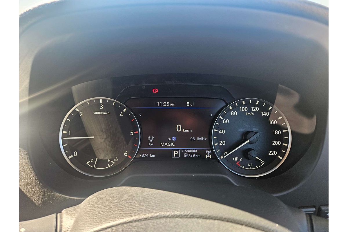 2023 Nissan Navara ST D23