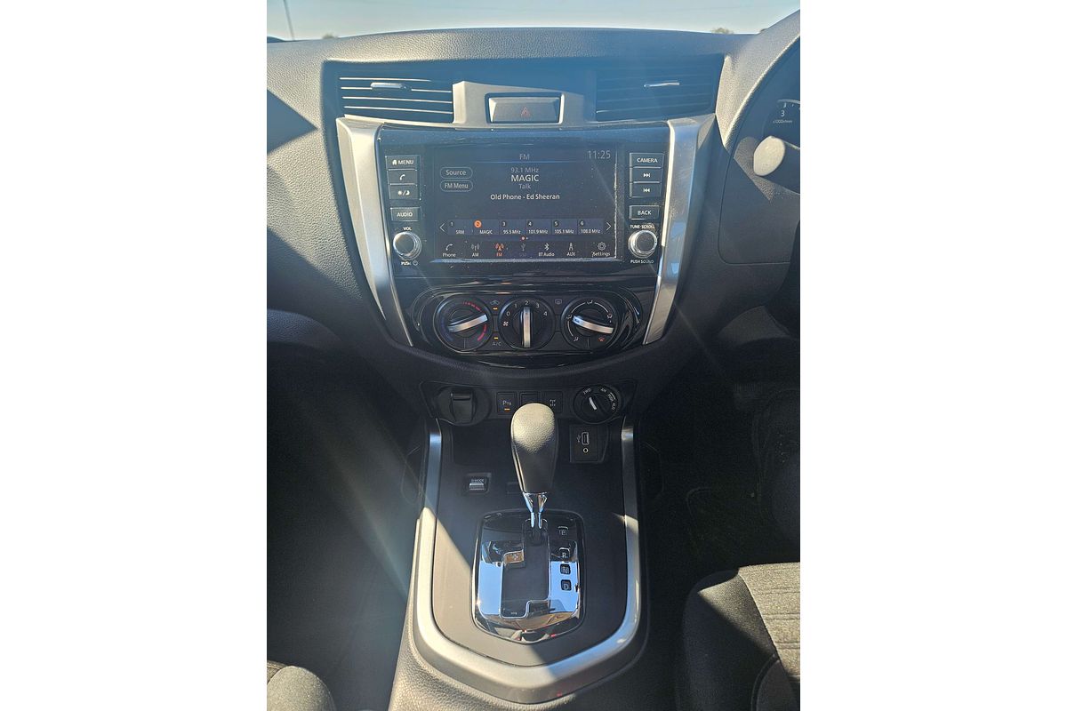 2023 Nissan Navara ST D23