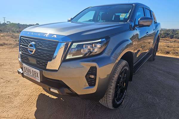 2023 Nissan Navara ST D23