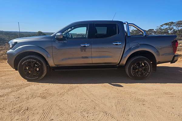 2023 Nissan Navara ST D23