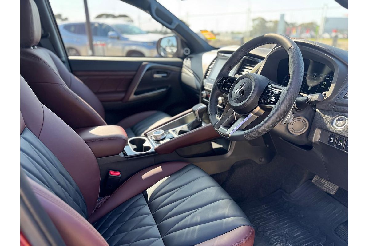 2024 Mitsubishi Pajero Sport GSR QG
