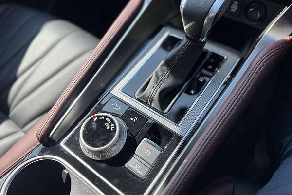 2024 Mitsubishi Pajero Sport GSR QG