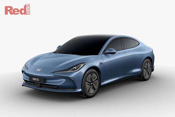 2025 MG IM5 Premium P12L