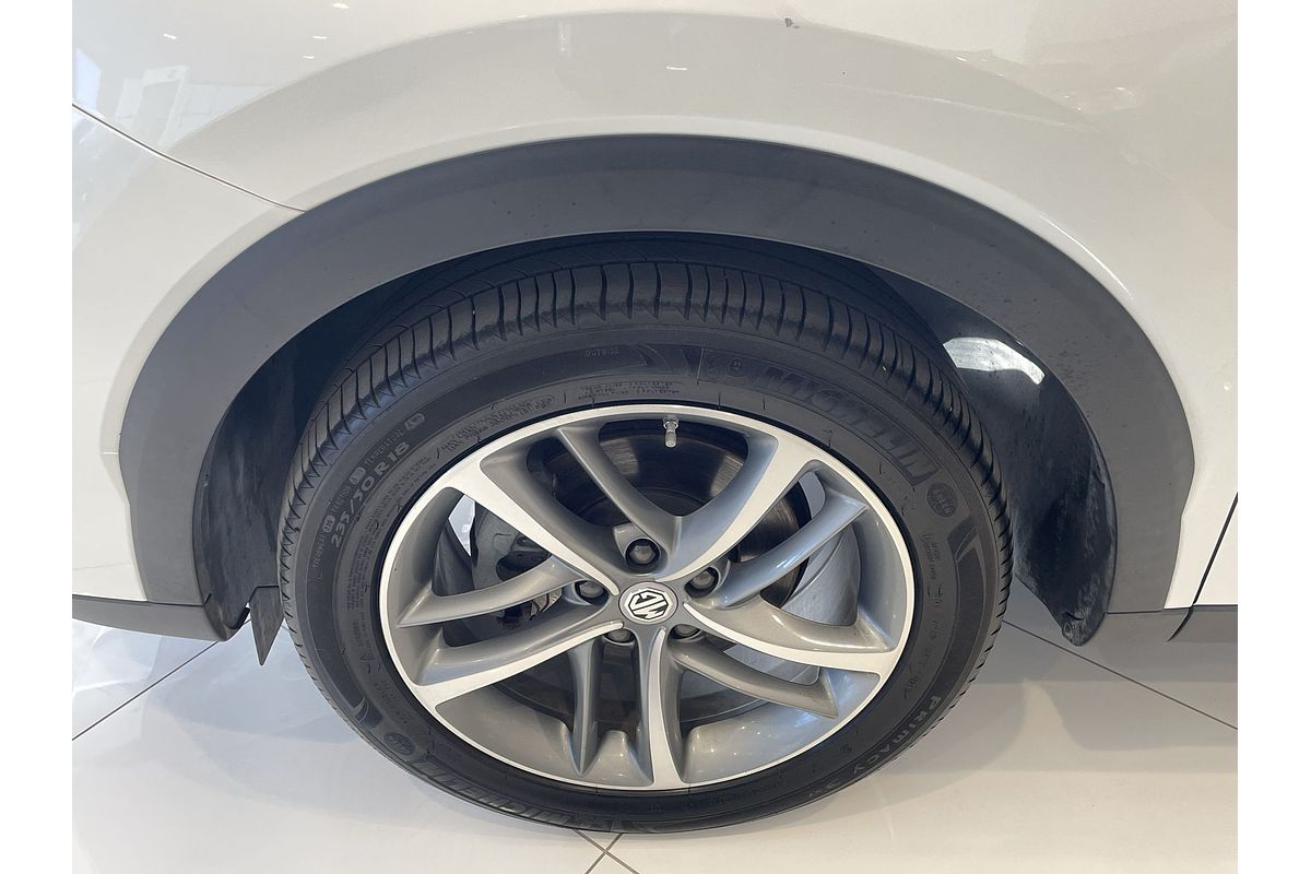 2021 MG HS Essence X SAS23