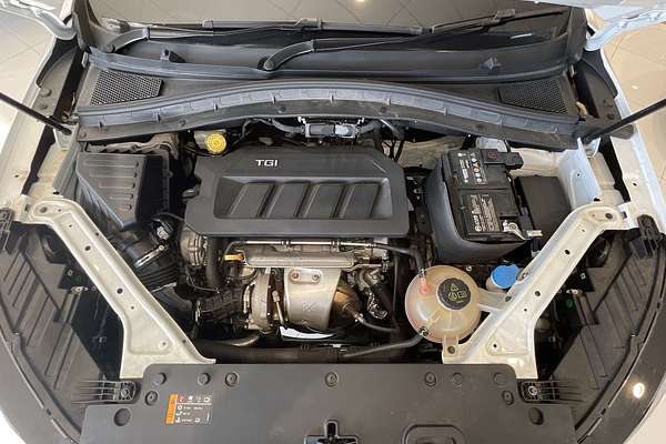 2021 MG HS Essence X SAS23