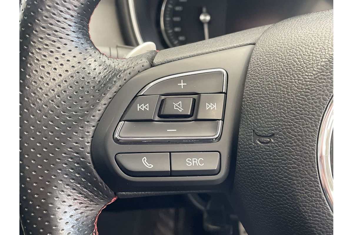 2021 MG HS Essence X SAS23